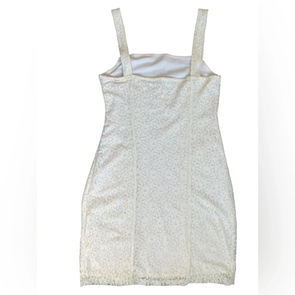 Hollister Women’s Lace Mini Dress Size M - Picture 6 of 6